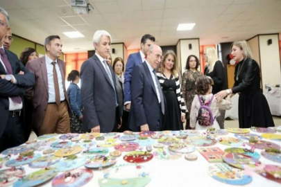 Lösemili çocuklar çalışmalarını sergiledi