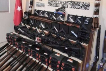 Ruhsatsız silah operasyonu: 5 gözaltı