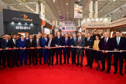 Ayakkabı fuarı açıldı