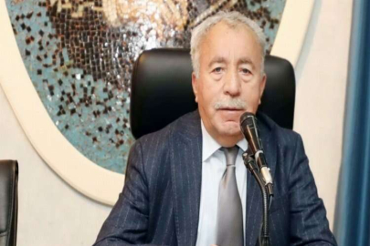 ŞAİR YAHYA AKENGİN GAÜN’DE ÖĞRENCİLERLE BULUŞTU