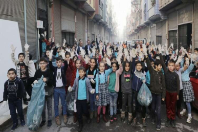 ŞEHİTKAMİL’DE TEMİZLİK HAREKATI YAPILDI