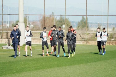 Fenerbahçe hazırlıkları başladı