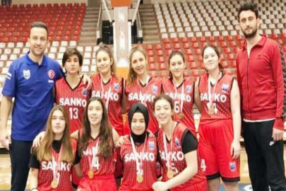 SANKO OKULLARININ BASKETBOL BAŞARISI