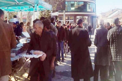 BÜYÜKŞEHİR, PÜTÜRGE İÇİN 1000 KİŞİLİK YEMEK ÇADIRI KURDU