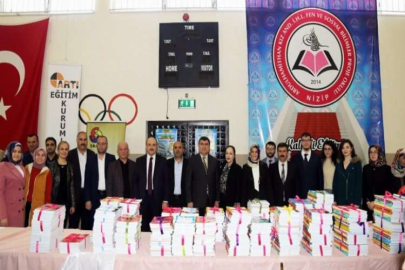 NTO sponsorluğunda kız öğrencilere kitap