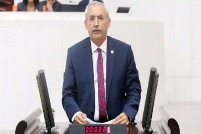 “80 BİN 583 ÜCRETLİ ÖĞRETMEN MAĞDUR!”