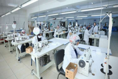 BÜYÜKŞEHİR, GASMEK KURSLARINDA MASKE ÜRETİMİNE BAŞLADI