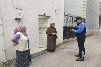 Yaşlılara Mangala oyunu hediye ettiler