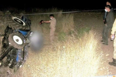 Devrilen traktörün altında kalan çiftçi öldü