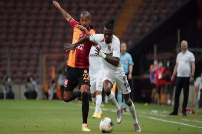 GAZİANTEP FK'NİN 1 PUAN SEVİNCİ