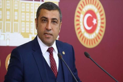 Taşdoğan Antep fıstığını meclise taşıdı