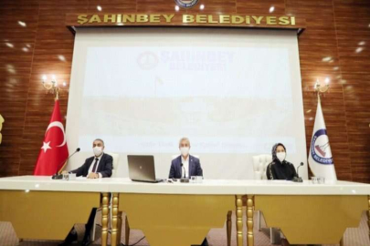 BAŞKAN TAHMAZOĞLUNDAN MECLİSTE MÜJDE ÜSTÜNE MÜJDE