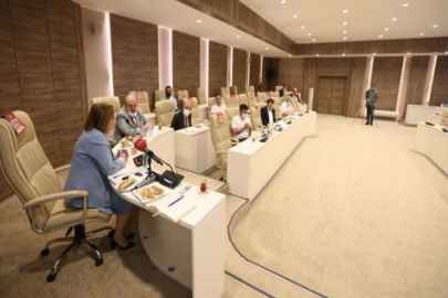 BÜYÜKŞEHİR TARAFINDAN GÖÇ YÖNETİMİ ÇALIŞTAYI DÜZENLENDİ