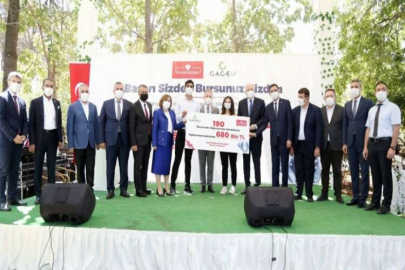 GAZİANTEP’İN YILDIZI 211 ÖĞRENCİYE BURS VERİLECEK