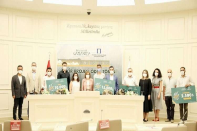DERECEYE GİREN YARIŞMACILAR ÖDÜLLERİNE KAVUŞTU