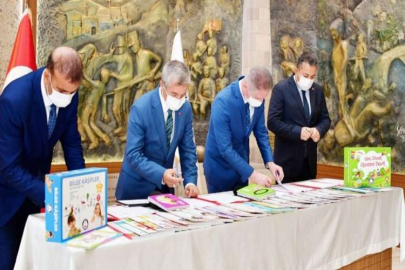 ŞAHİNBEY BELEDİYESİ’NDEN ANAOKULLARINA 345.000 KİTAP