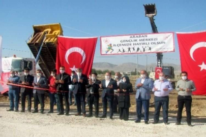 Araban Gençlik Merkezinin temeli atıldı