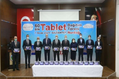 60 BİN TABLET GAZİANTEPLİ ÖĞRENCİLERLE BULUŞTU