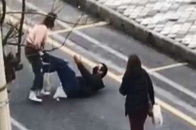 Genç kadın elinde bıçakla terör estirdi