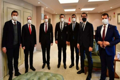 Genç girişimciler örnek oluyor