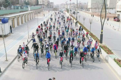 100. yıl için pedalladılar