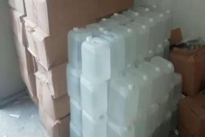 Gaziantep’te 15 bin 940 litre etil alkol ele geçirildi