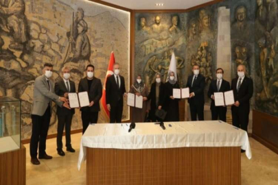 Şahinbey Belediyesi’nden iki önemli eser için destek
