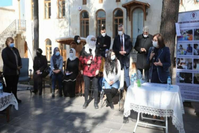 Kadınların aile ortamında sağladığı düzen mahallelere yayılacak