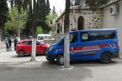 Husumetlileri evinin önünden aldı, dağlık alanda darp ederek öldürdü