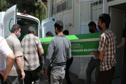 Üzerine motosiklet düşen çocuk hayatını kaybetti