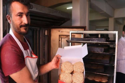 Gaziantep’te fırıncıların kömbe mesaisi
