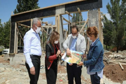 Türkiye’nin en büyük hayvan barınağı için ilk kepçe vuruldu