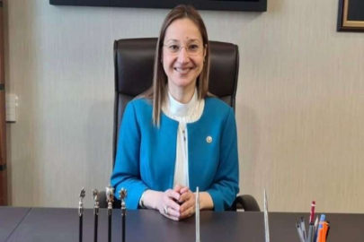 Anne, evladının önünde her türlü zorluğa karşı kalkandır
