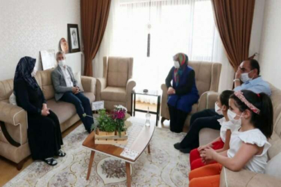 Tahmazoğlu şehit annelerini unutmadı