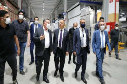 TİM Başkanı Gülle halıcıları tesislerine hayran kaldı