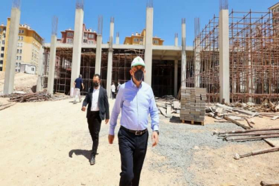 BAŞKAN FADILOĞLU, GAZİLER PAZAR YERİ’Nİ İNCELEDİ