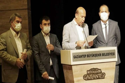 İSRAİL’İ KINADILAR