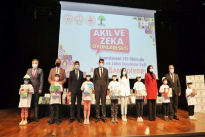 Tüm okullara akıl ve zeka oyunları seti armağan edildi