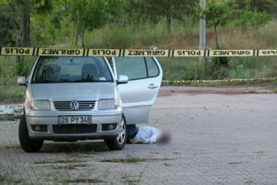 Emekli olduğu fakültenin otoparkında can verdi