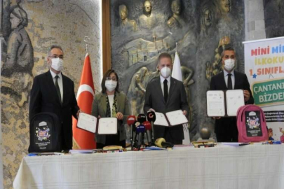 Büyükşehir’den 60 bin ilkokul 1’inci sınıf öğrencilerine kırtasiye seti