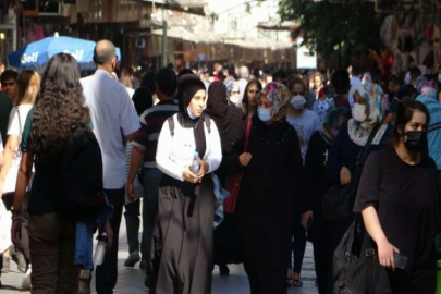 Gaziantep aşılamada ‘Mavi’, vakada ‘Kırmızı’ kategoride
