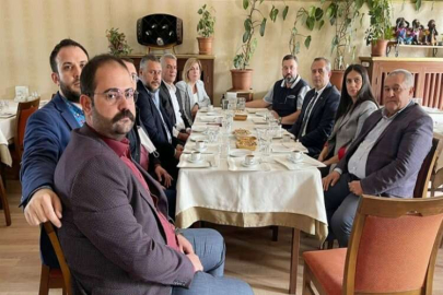 DEVA Partisi'nden GAR Restoran’a destek ziyareti