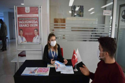 Hasta ve yakınlarına akılcı ilaç uyarısı