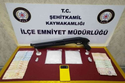 Şüpheli adresten uyuşturucu ve tüfek çıktı