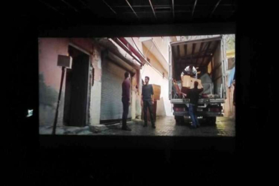 Öğrenciler sınav stresini ´Kesişme; İyi ki Varsın Eren´ filmi ile atlattı