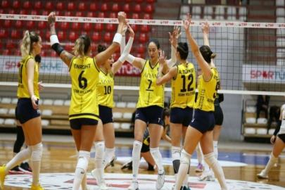 Adam Voleybol mutlu