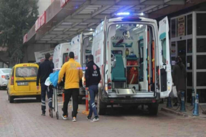 Türkiye’ye kaçak geçiş yapmak isteyen 2 kişi mayına bastı
