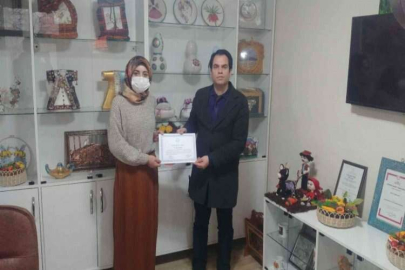 El emeği göz nuru ürünlerini sosyal medyada satıyor