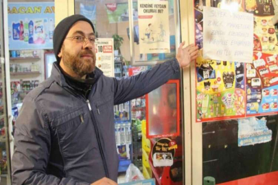 Mahalle bakkalından müşterilerine pankartlı sitem