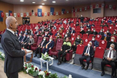 Başkan Kara, toplu taşımacılık sektör temsilcilerine projelerini anlattı